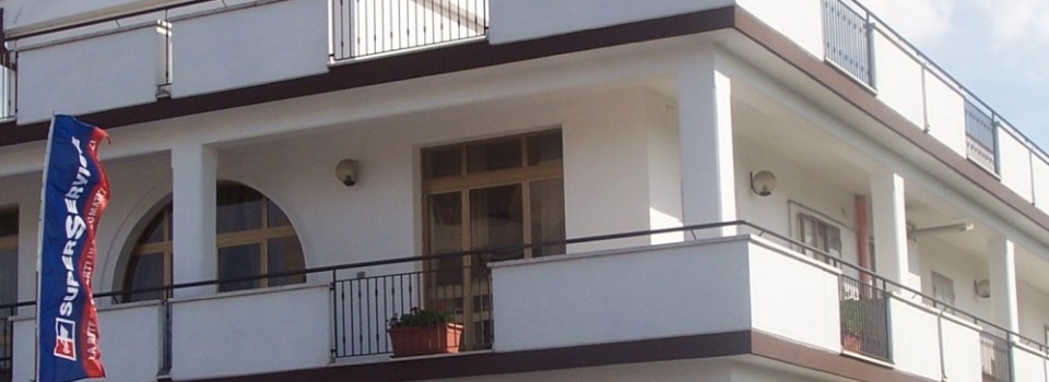Sig. Simone – Via Londra, Altamura (BA)